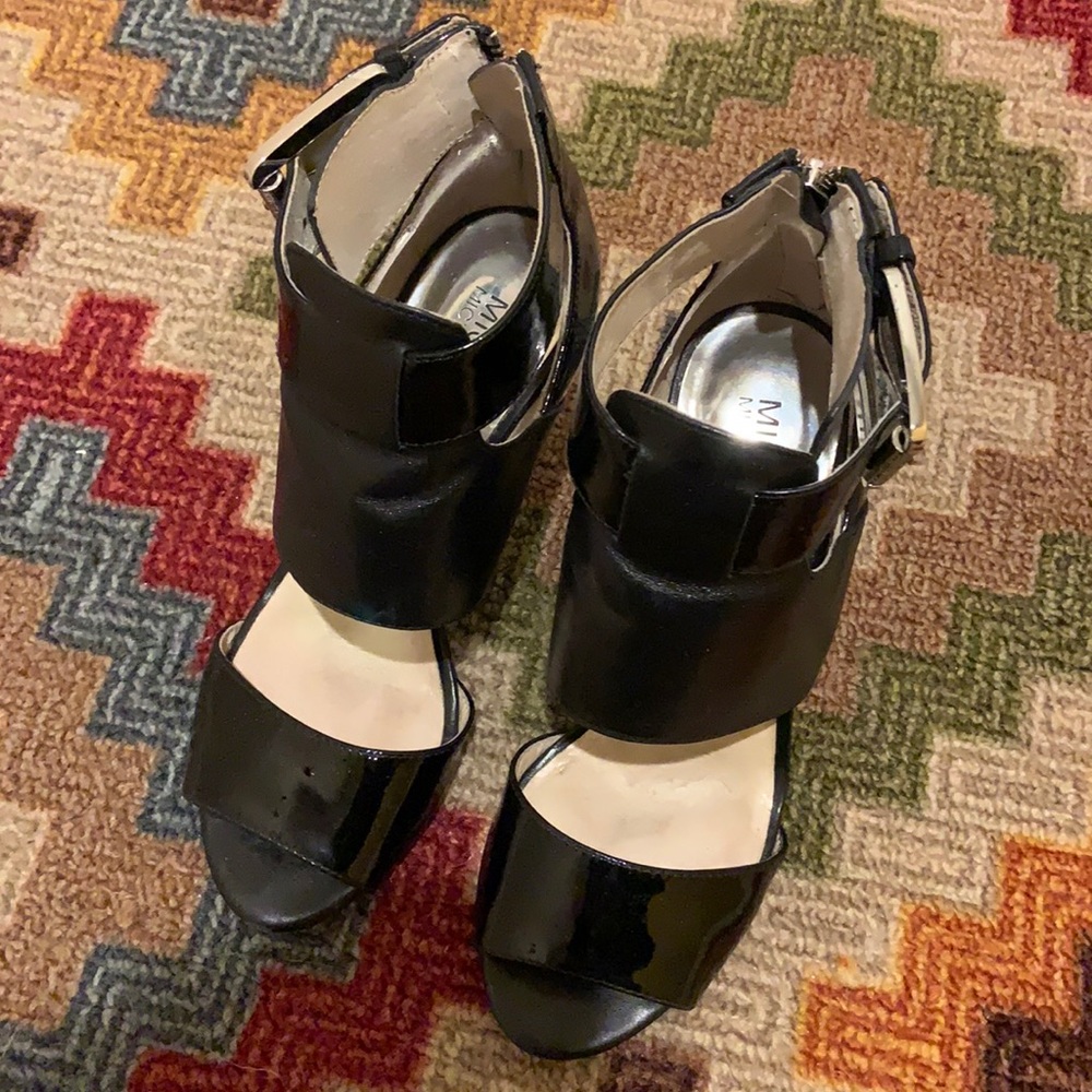 Michael Kors Peep Toes Heels